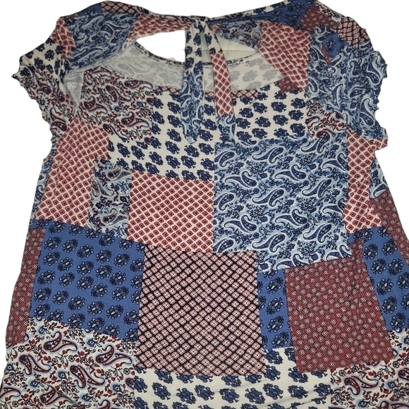 EST 1946 Multi print and Eyelet Lace Blouse - Picture 2 of 3